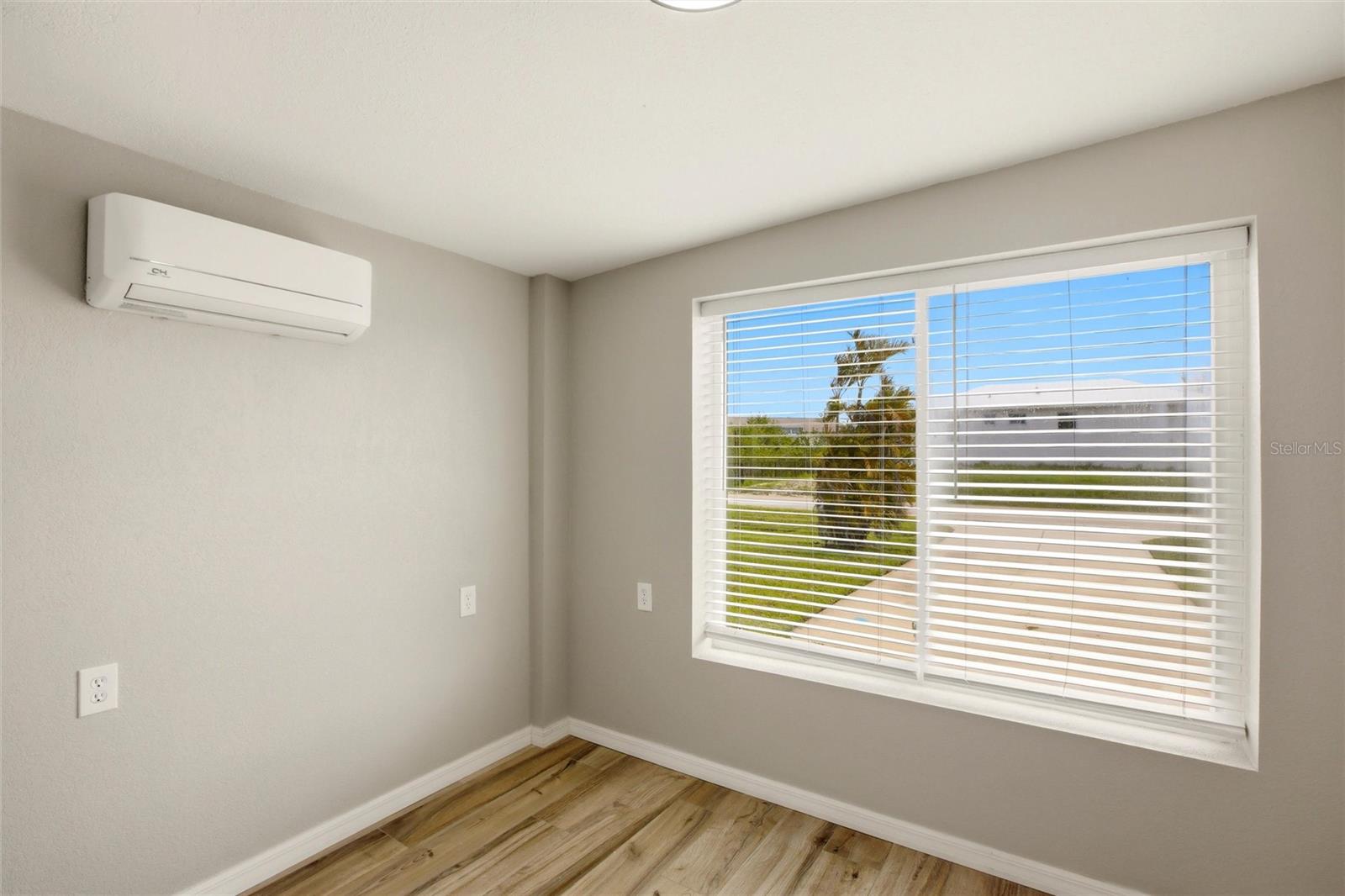 TIERRA CORONADO - Residential