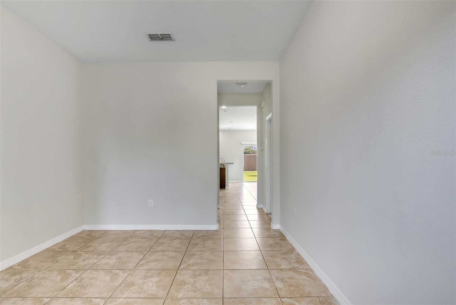 10769 SAVANNAH LANDING CIRCLE