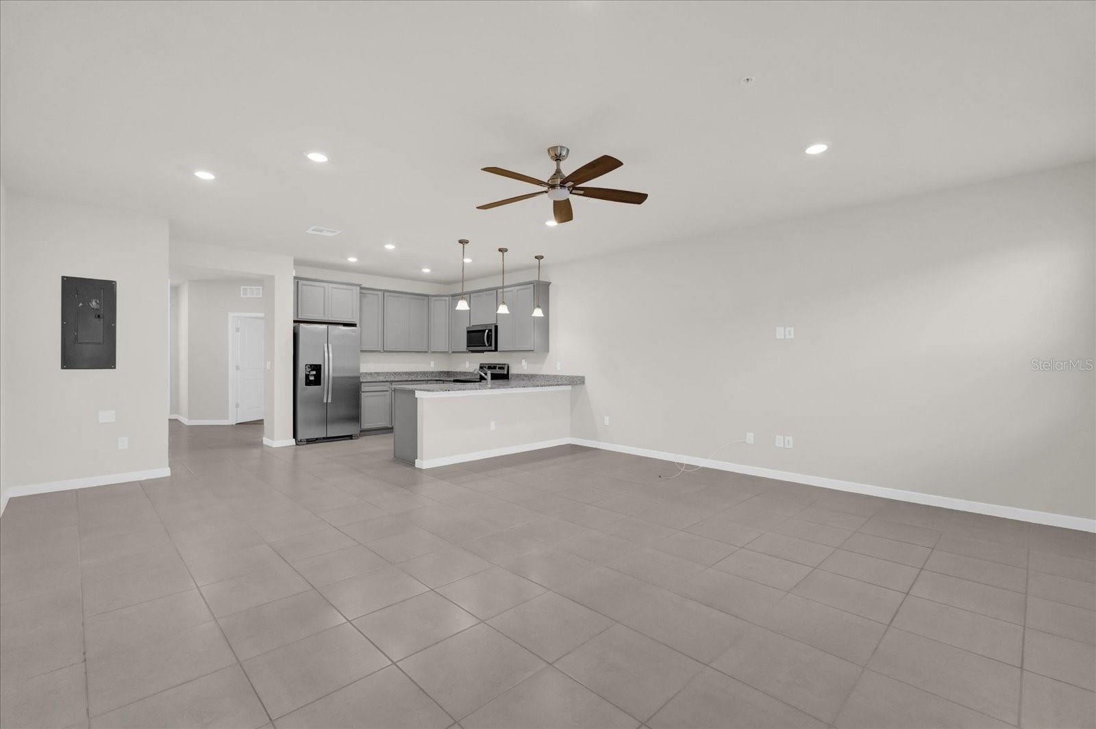 10877 WOODED ACRE ALLEY