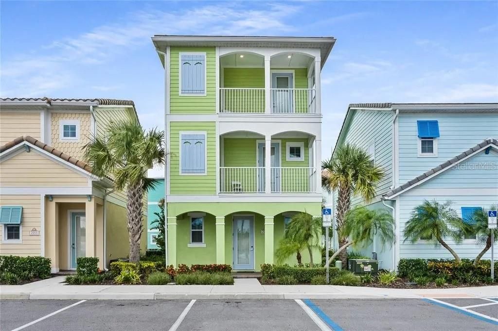 Photo of 2960 Salted Rim Road, Kissimmee, FL 34747 (MLS # A4683283)