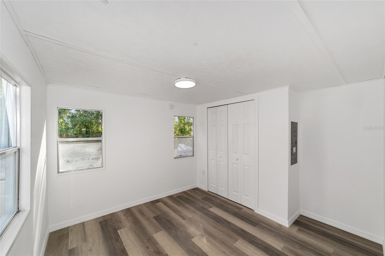 HICKORY HILL - Residential