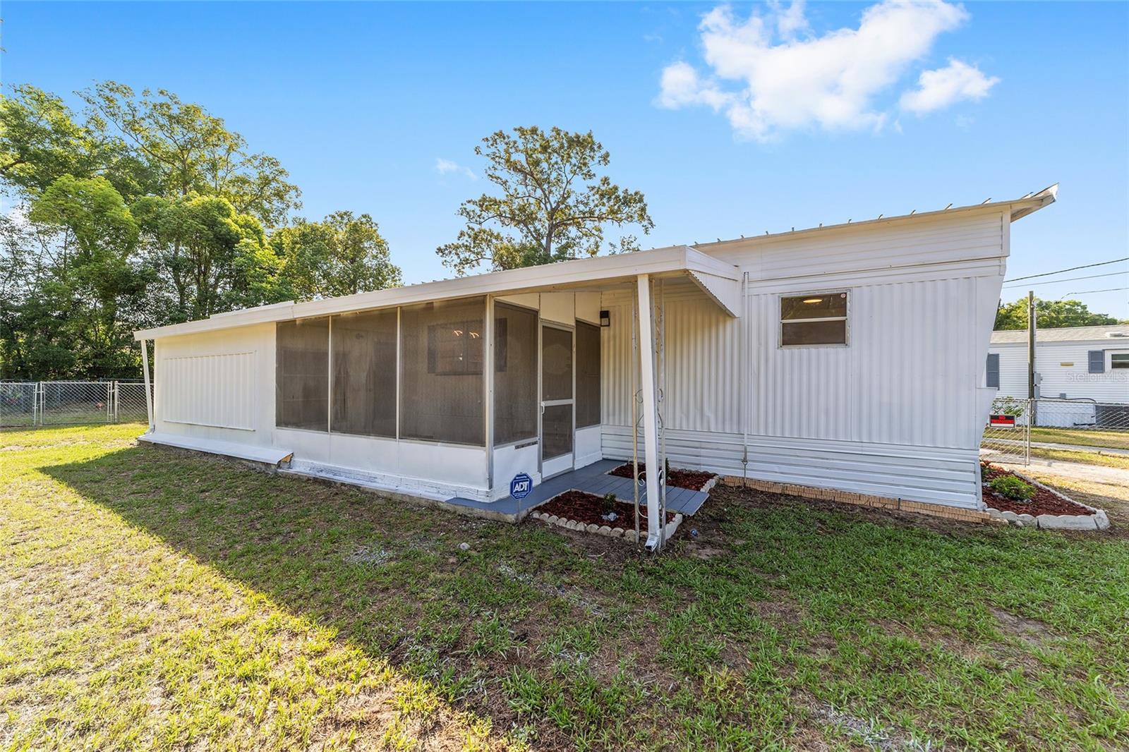 HICKORY HILL - Residential