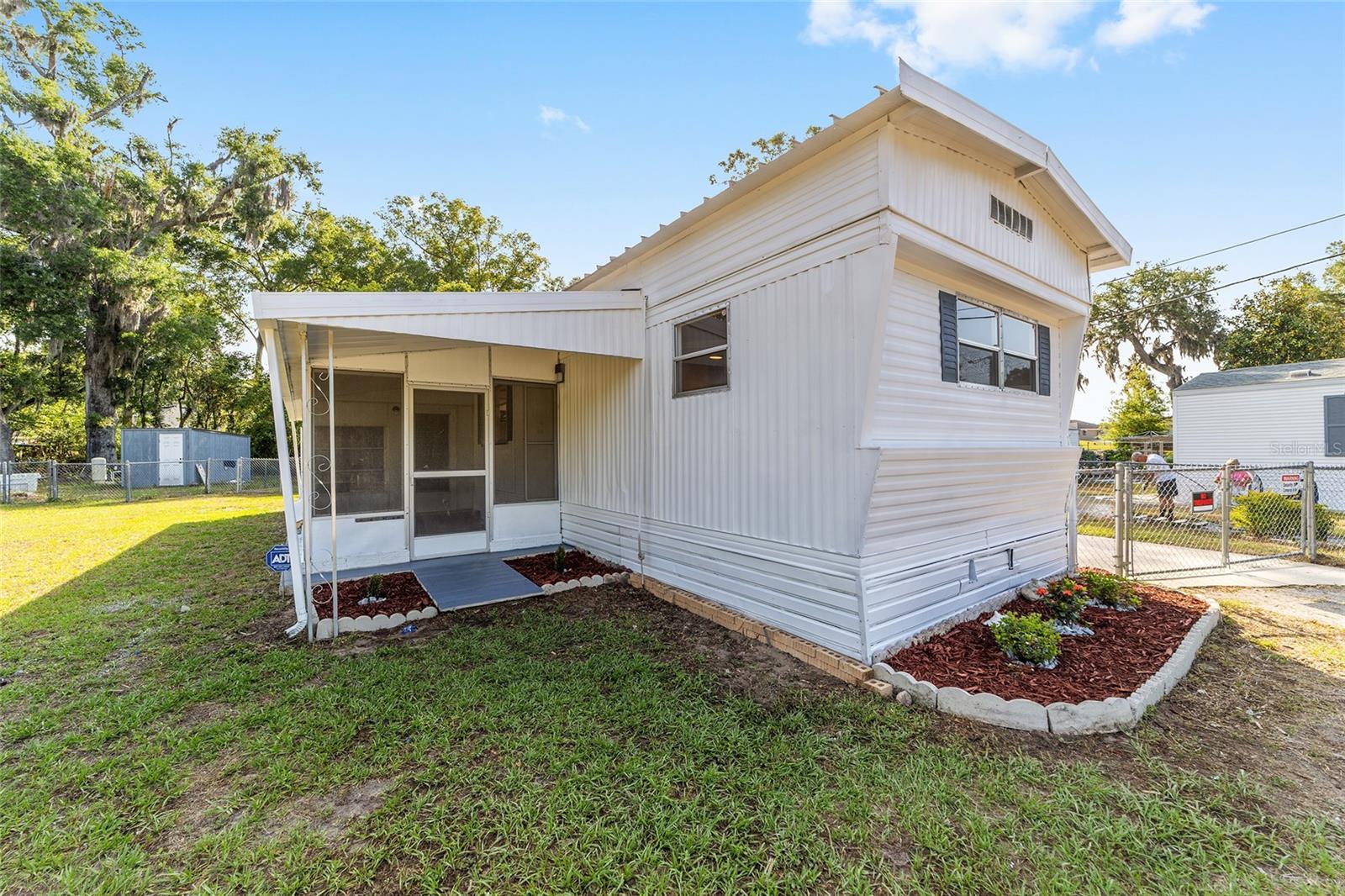 HICKORY HILL - Residential