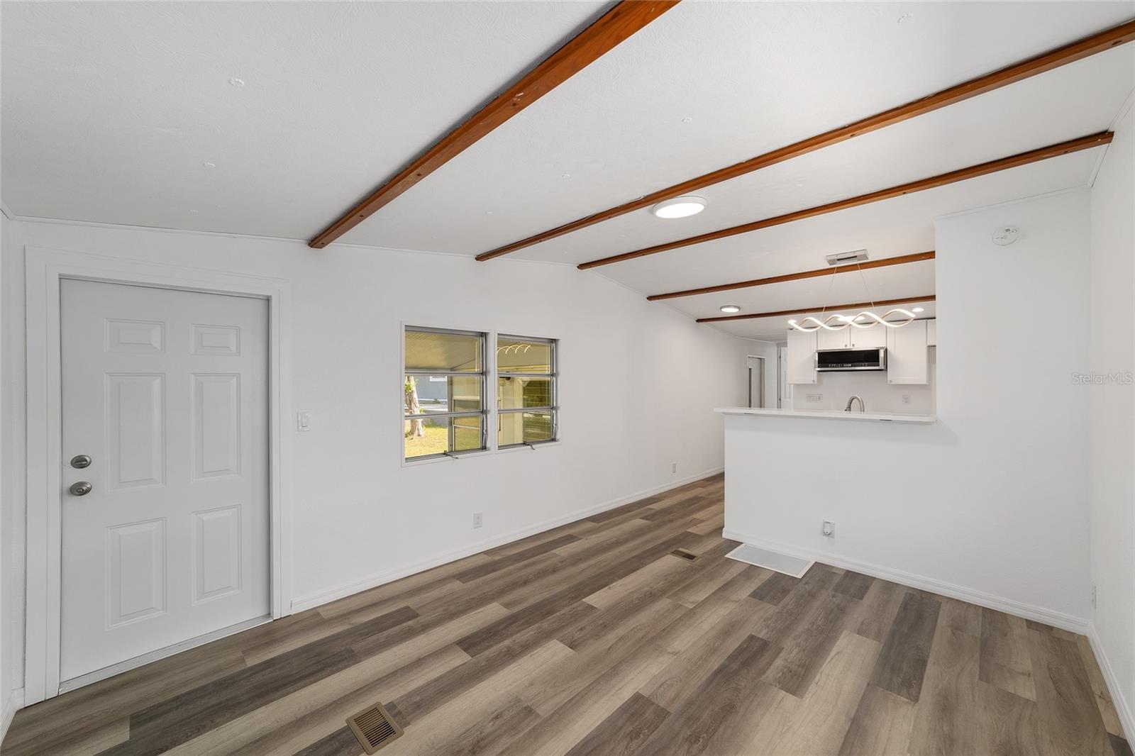 HICKORY HILL - Residential