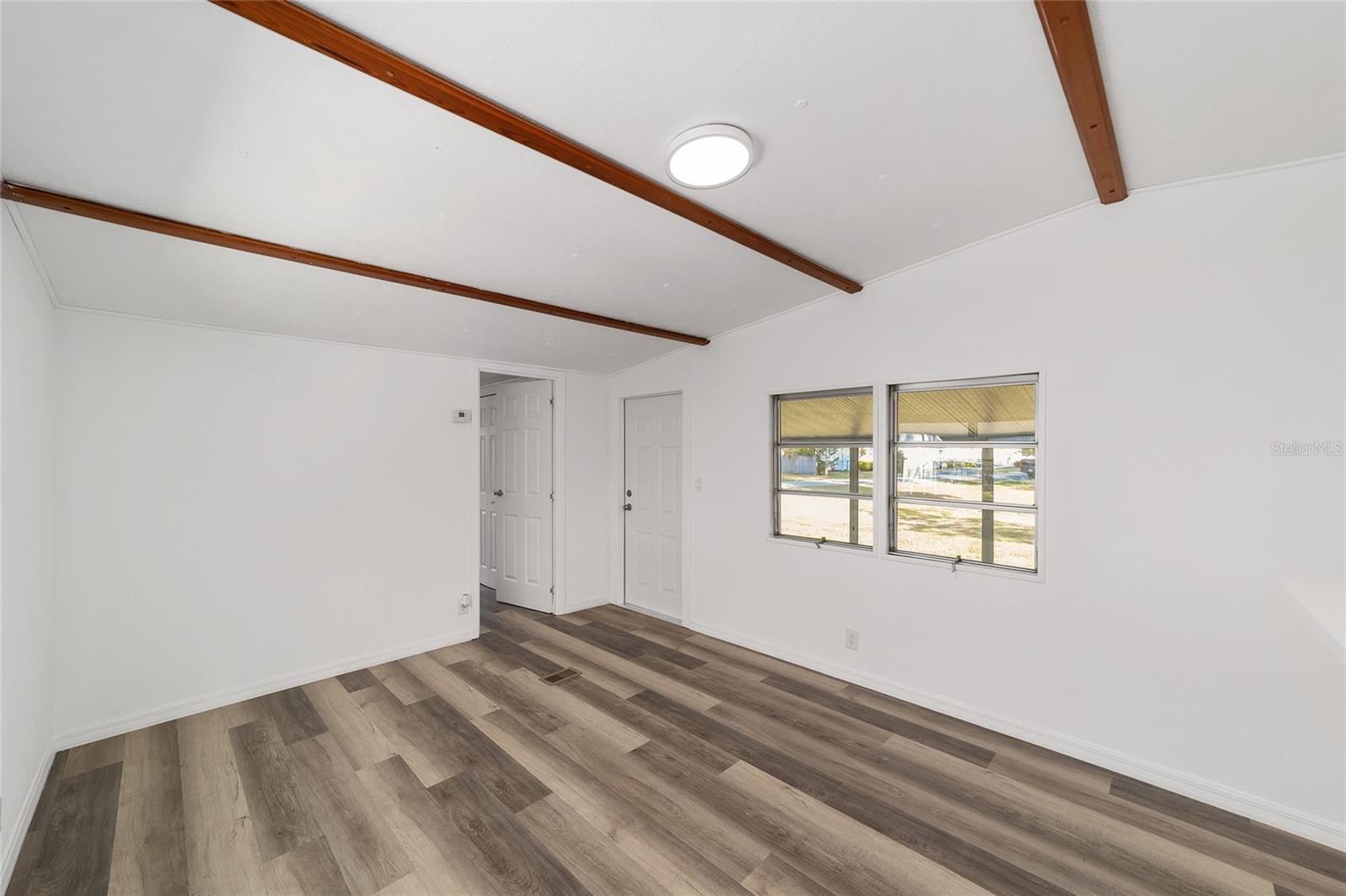 HICKORY HILL - Residential