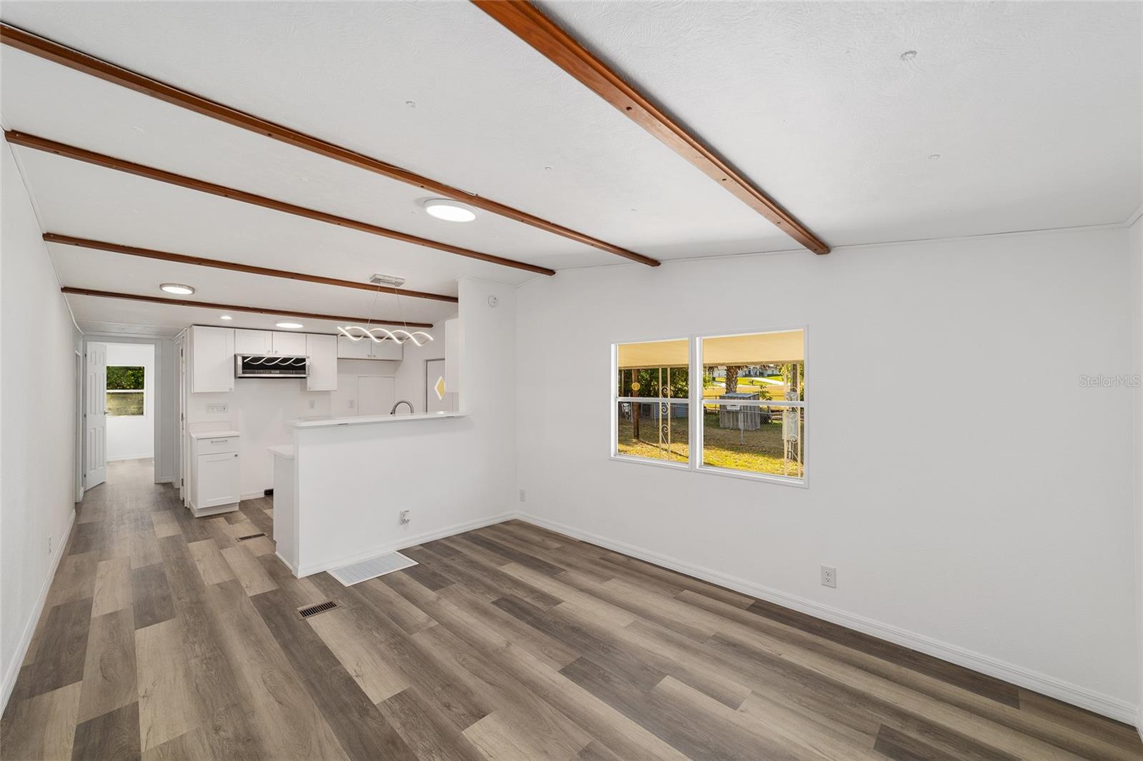 HICKORY HILL - Residential