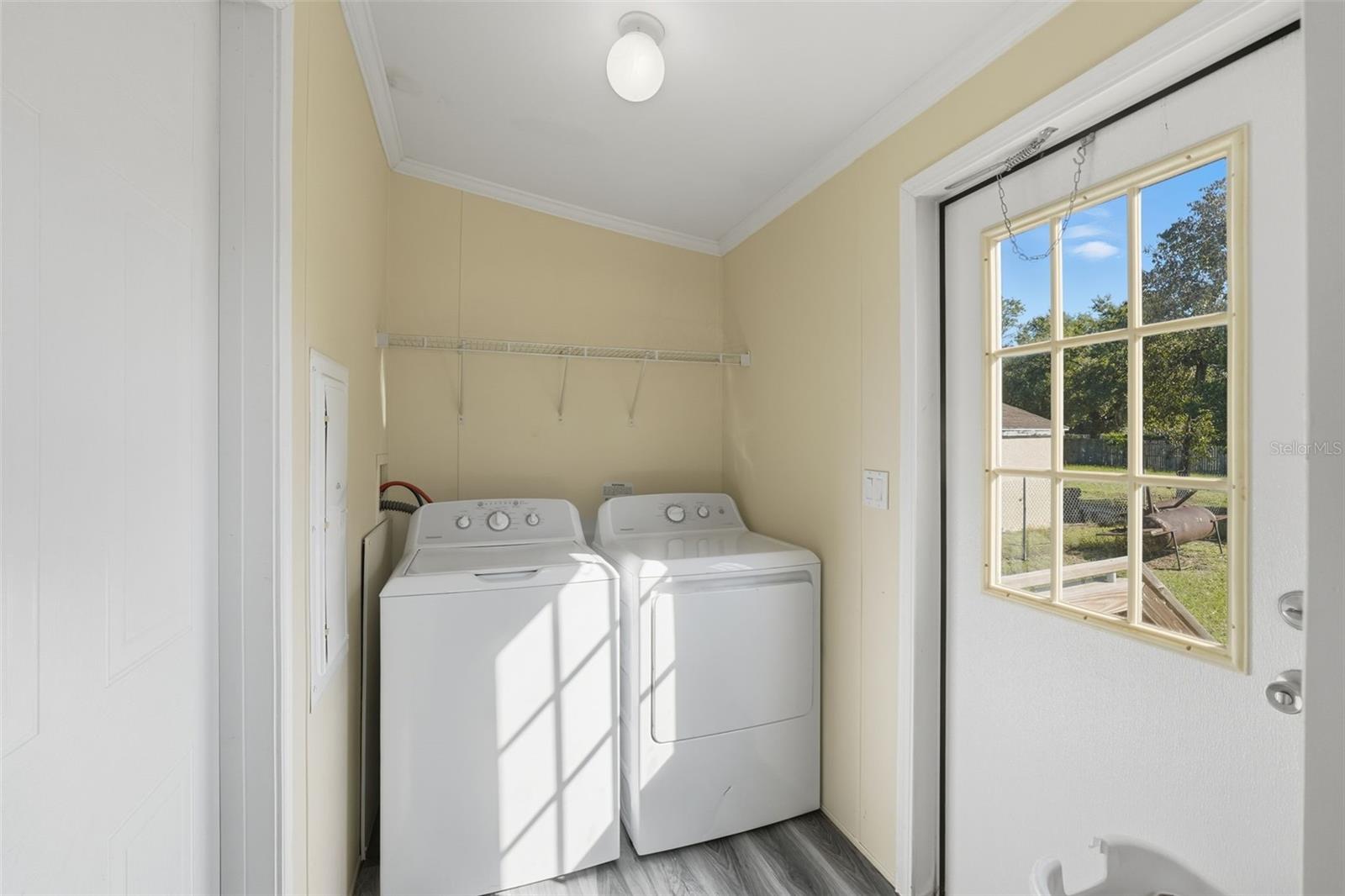 GROVELLA PARK - Residential