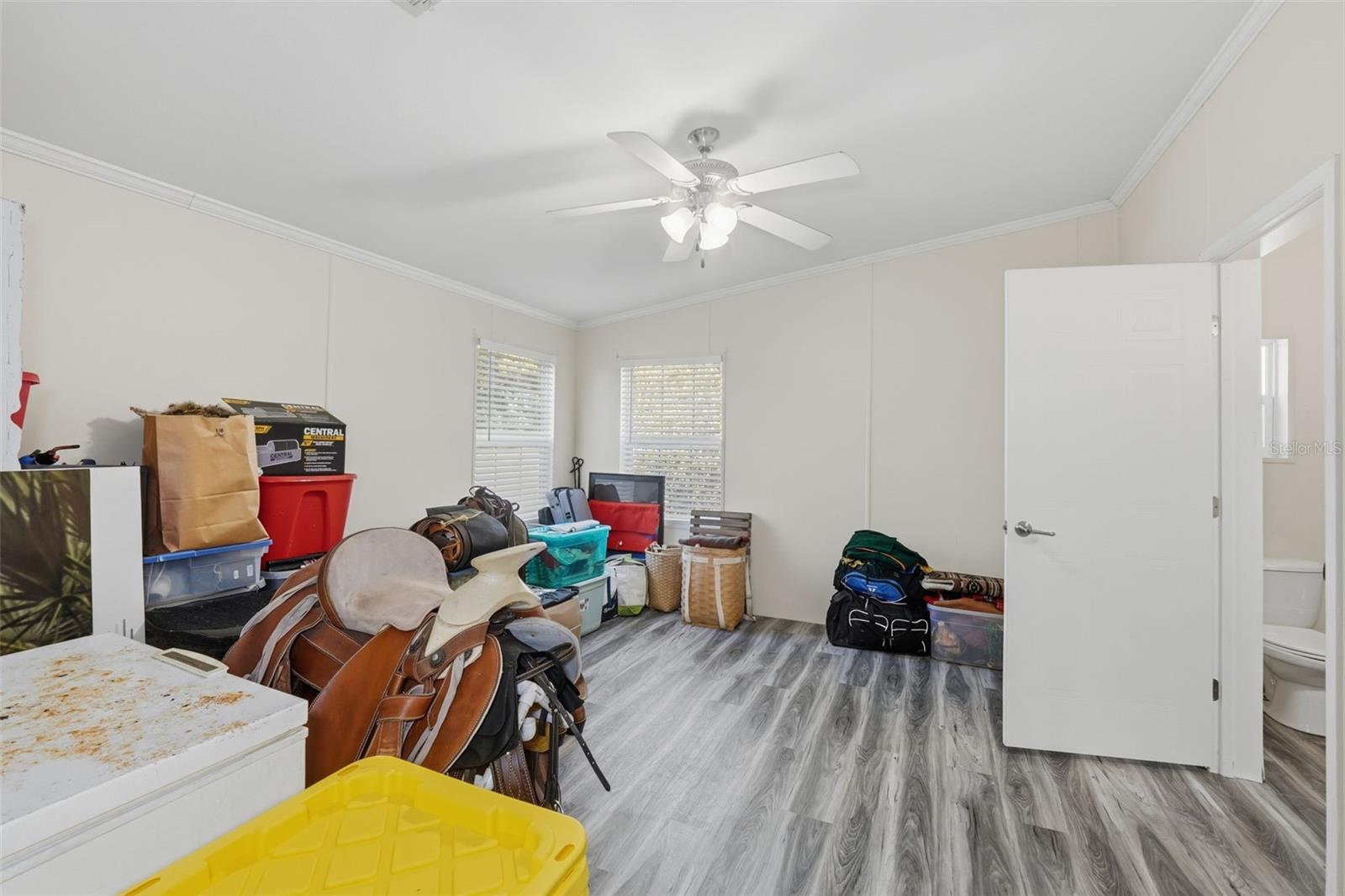 GROVELLA PARK - Residential