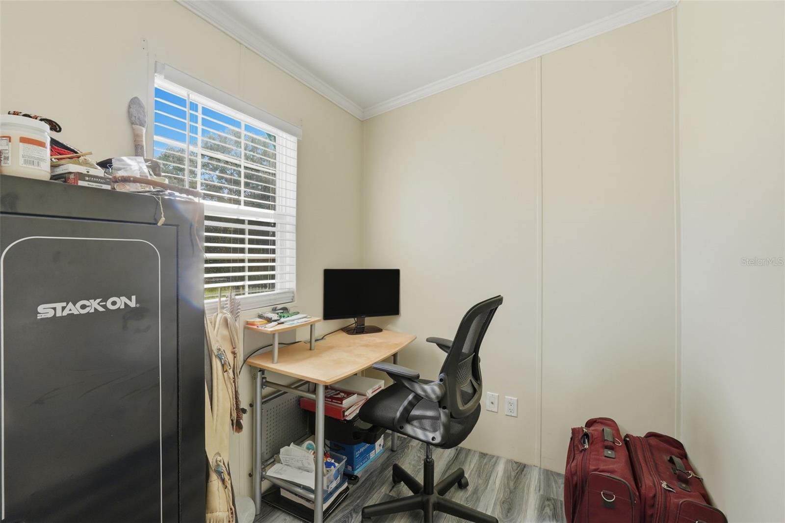 GROVELLA PARK - Residential