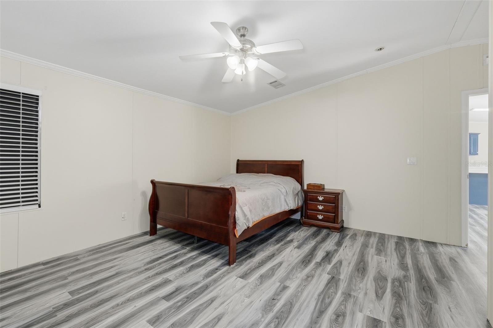 GROVELLA PARK - Residential