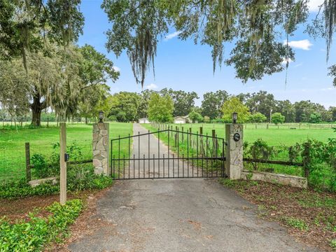 Tiny photo for 1975 SE 150th Street, Summerfield, FL 34491 (MLS # OM706008)