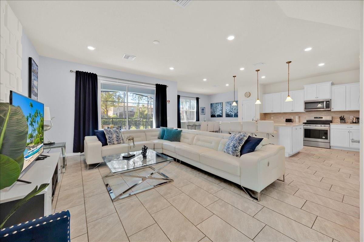 SOLTERRA PH 2B - Residential