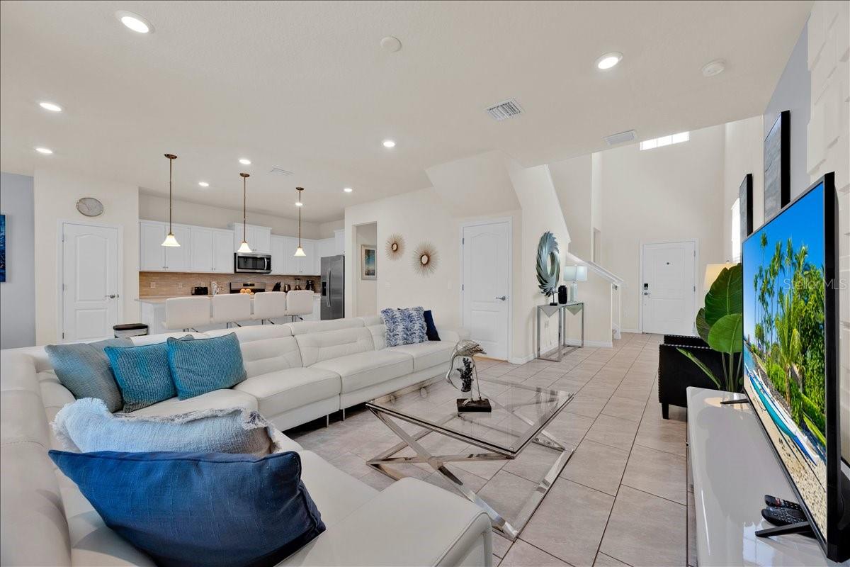 SOLTERRA PH 2B - Residential