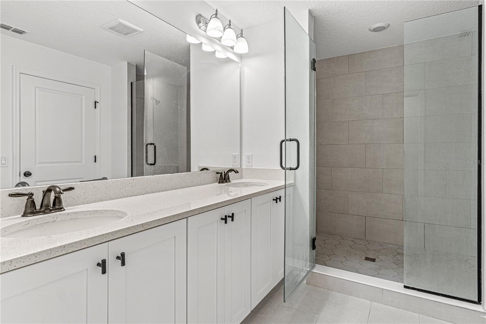 FESTIVAL PH 3 - Residential