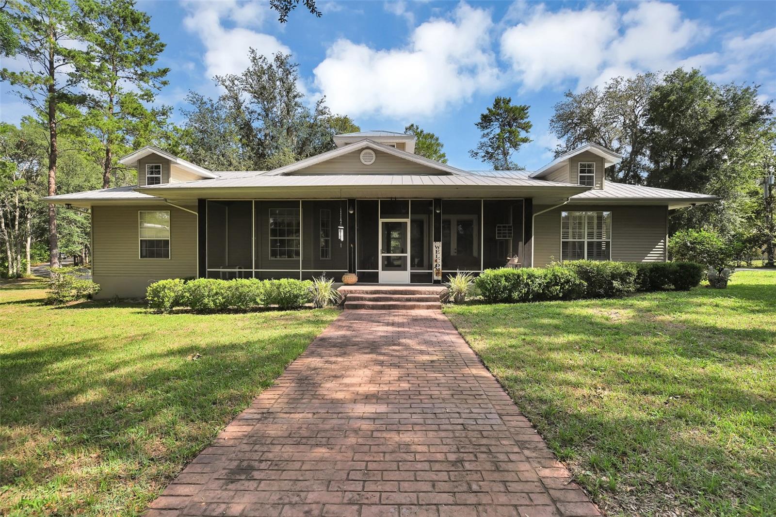 7802 N FAIRWIND LOOP