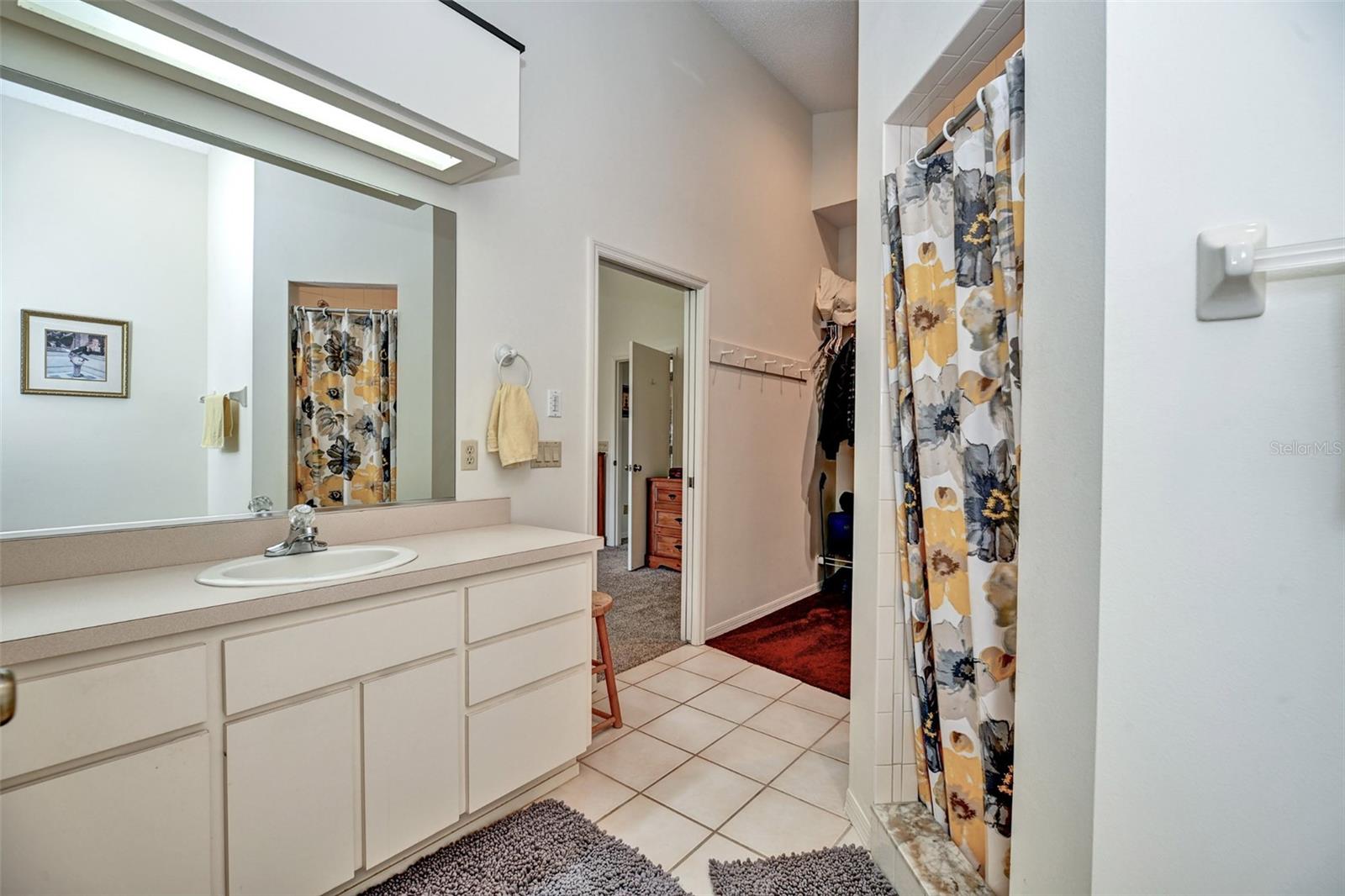 TWELVE OAKS AIR ESTATES - Residential