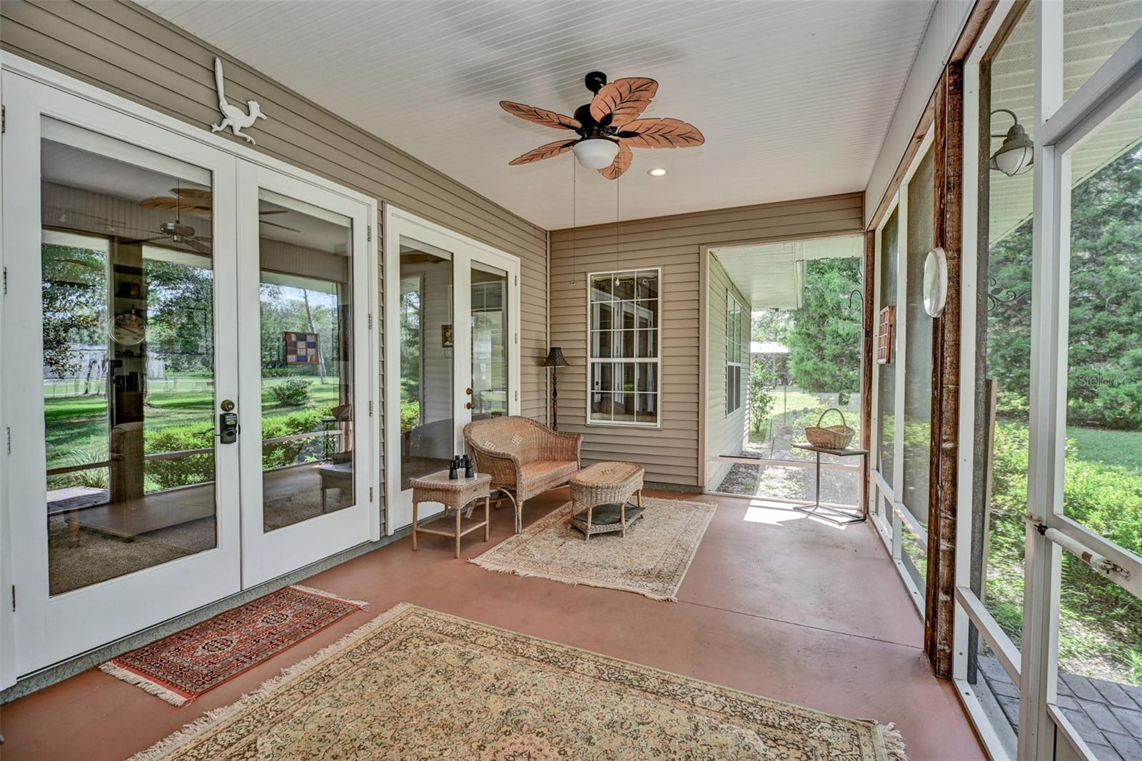 TWELVE OAKS AIR ESTATES - Residential