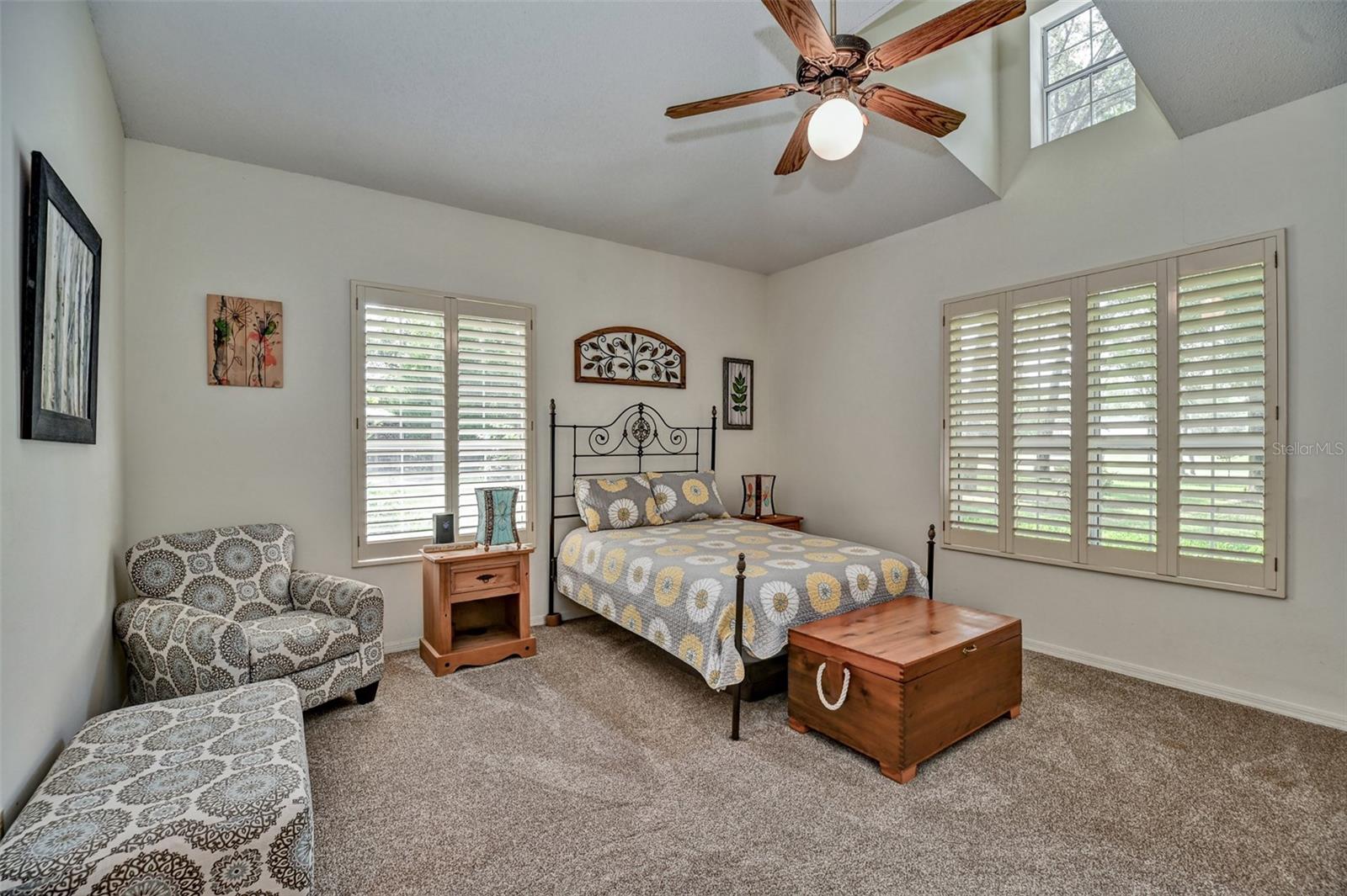 TWELVE OAKS AIR ESTATES - Residential