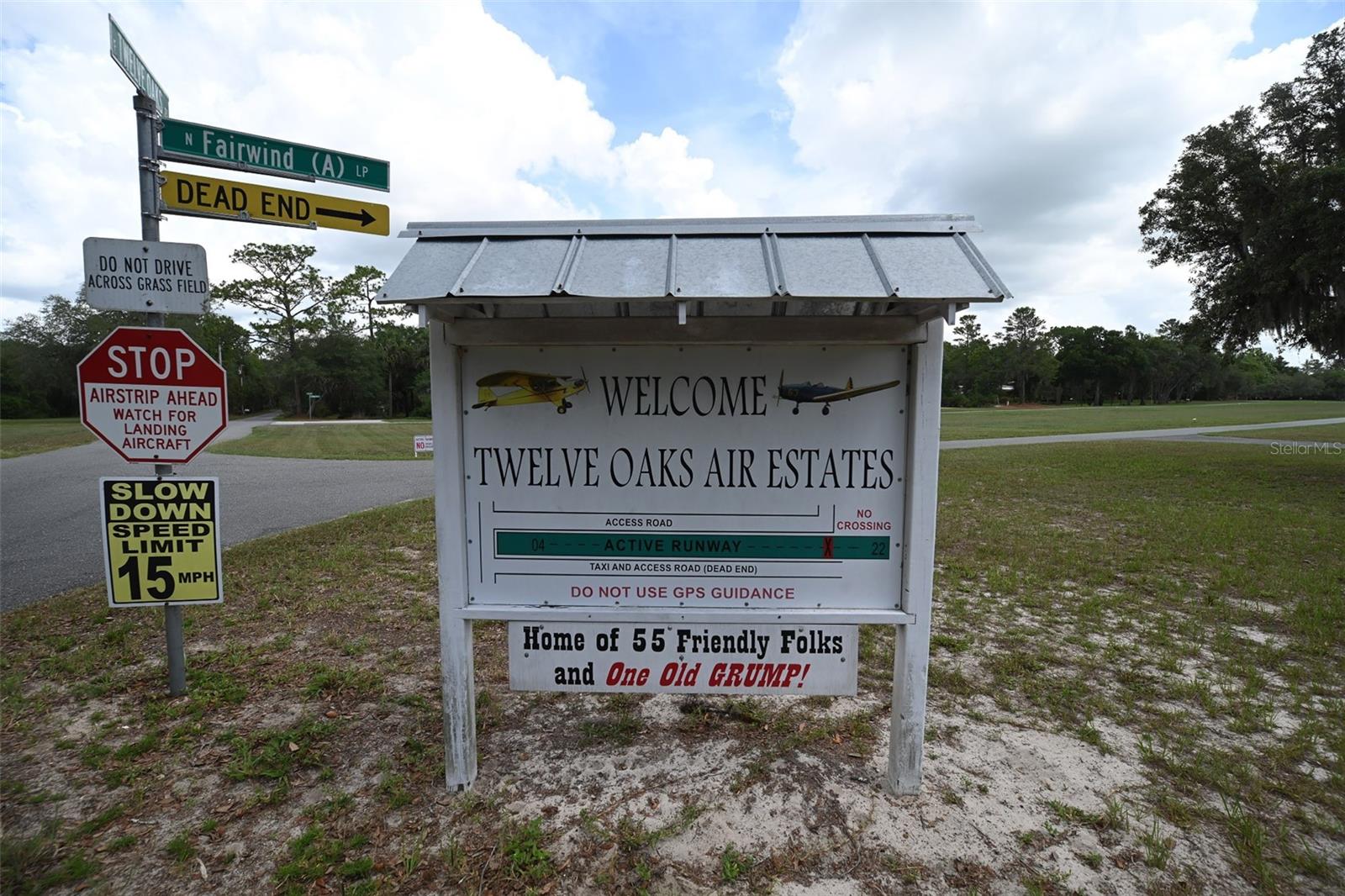 TWELVE OAKS AIR ESTATES - Residential