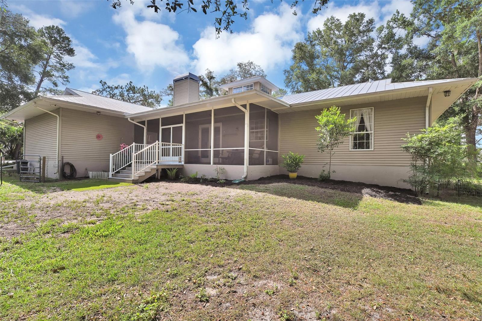 TWELVE OAKS AIR ESTATES - Residential