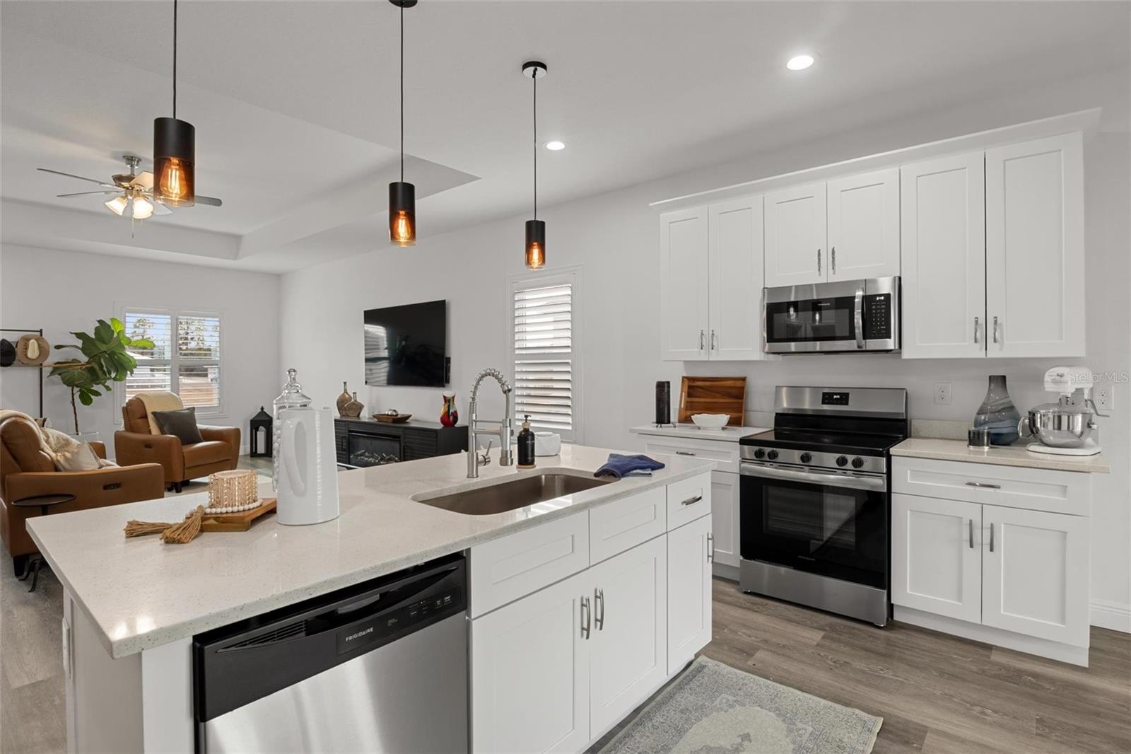 LAKE PIERCE HEIGHTS RESUB PT & LAKE PIER - Residential