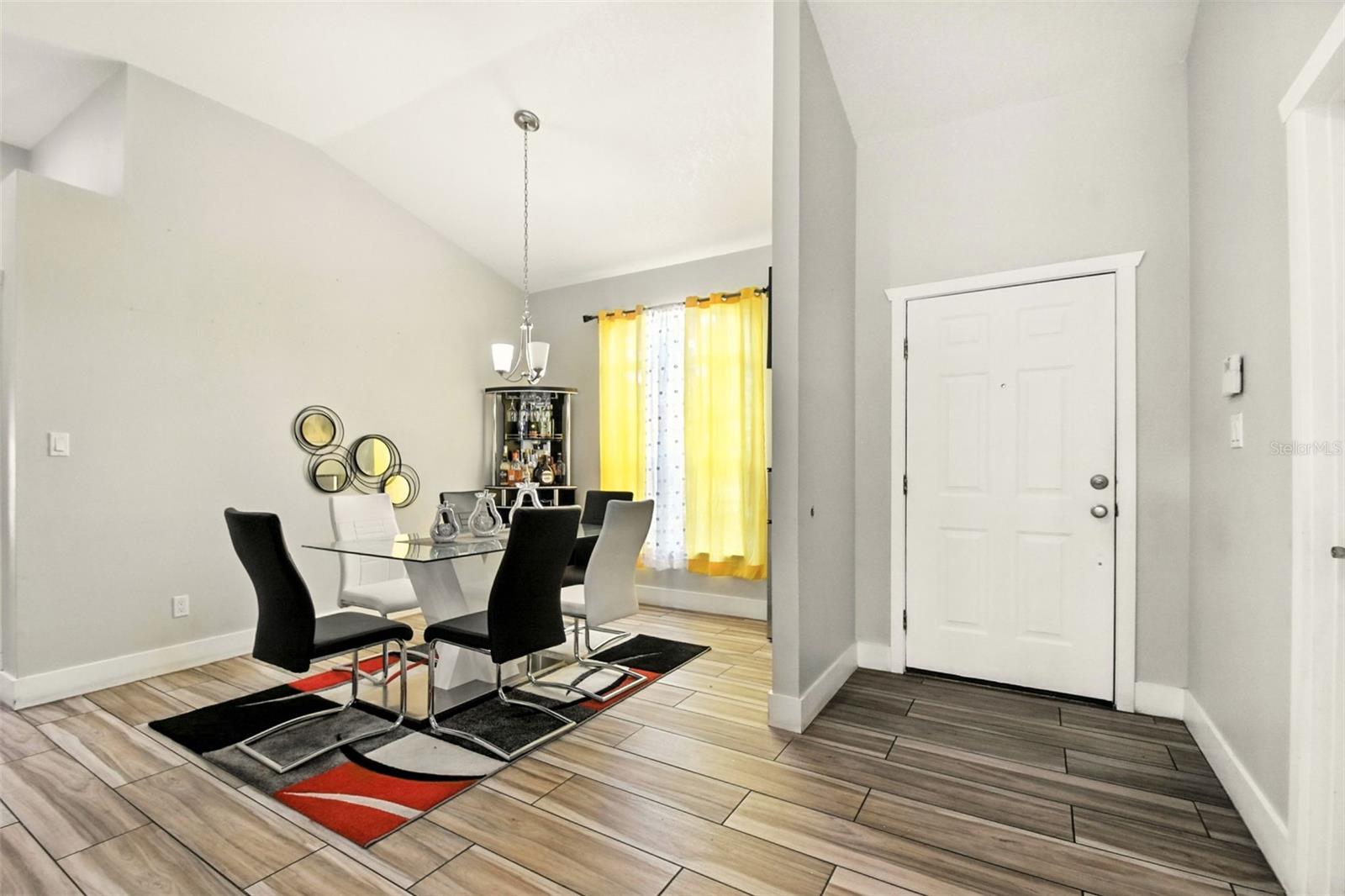 6084 BROOKHILL CIRCLE