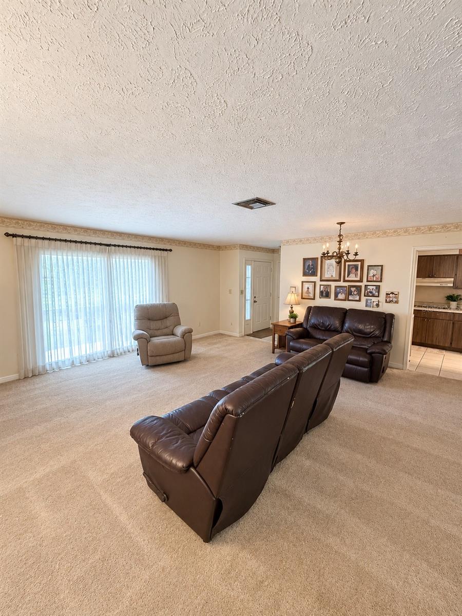 1731 COCO PALM CIRCLE, SUN CITY CENTER, FL, 33573 3 1731 COCO PALM CIRCLE