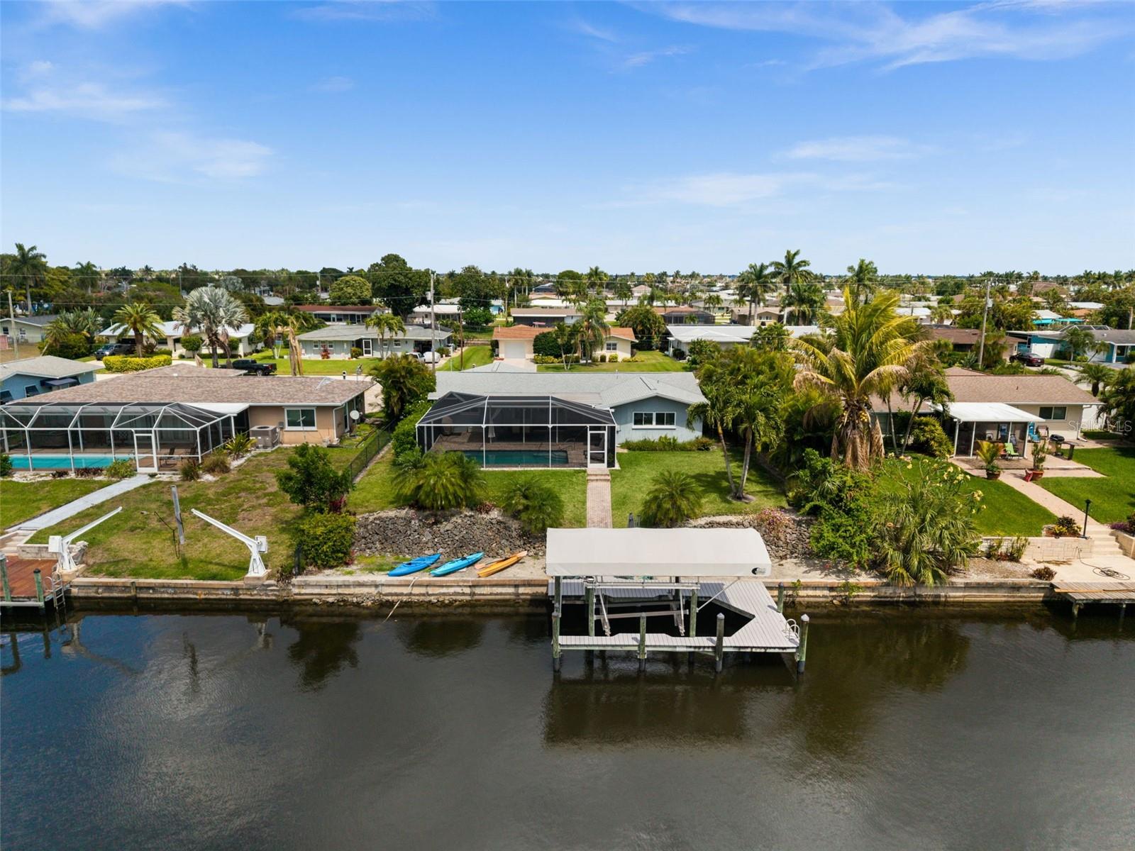 CAPE CORAL - Residential