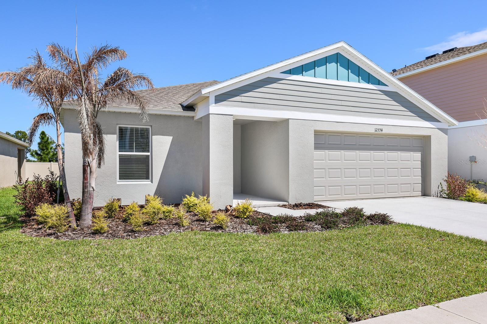 HINTON HAWKSTONE PH 1A2 - Residential Lease