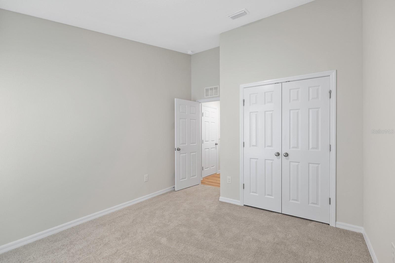 HINTON HAWKSTONE PH 1A2 - Residential Lease