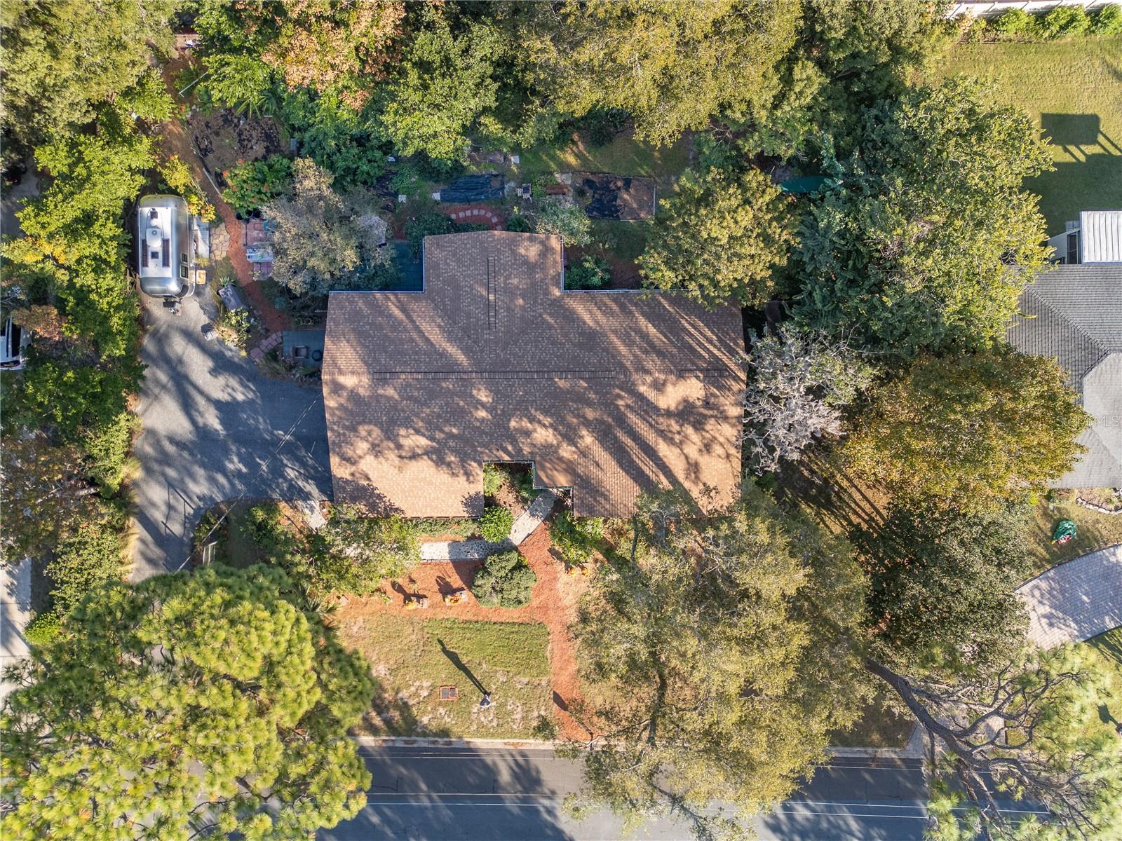 PINECREST - Residential