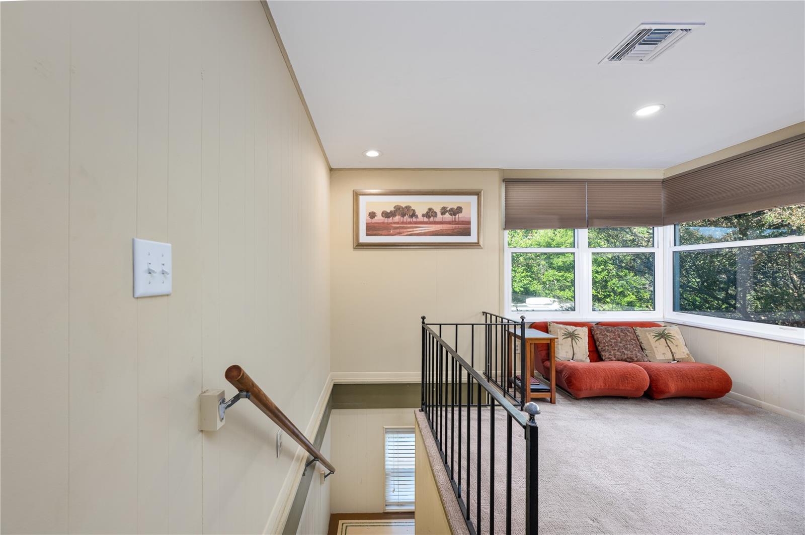 PINECREST - Residential