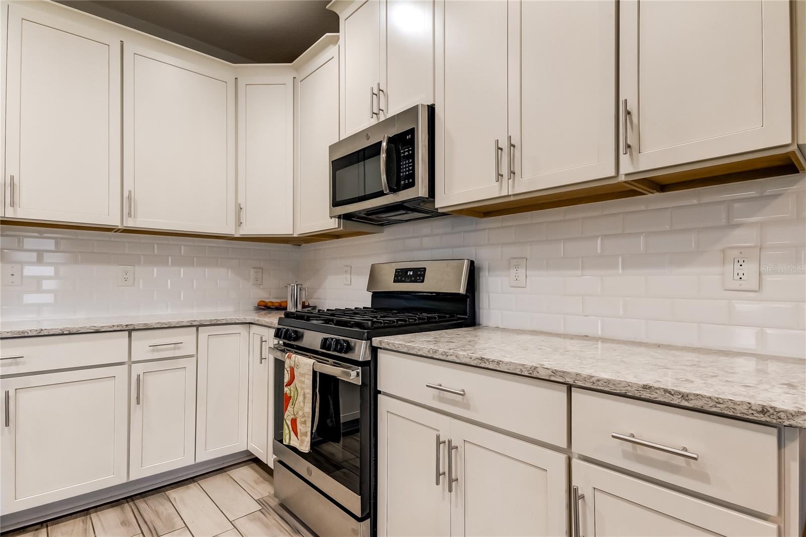 STARKEY RANCH VILLAGE 1 PH 2A - Residential Lease