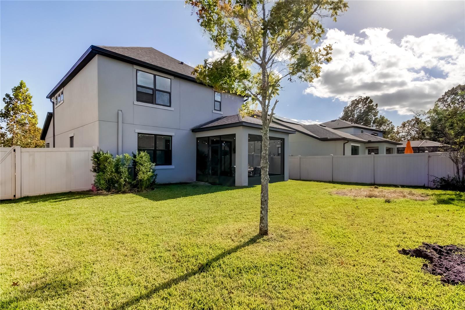 STARKEY RANCH VILLAGE 1 PH 2A - Residential Lease