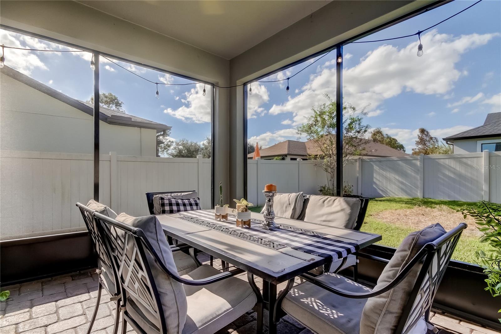 STARKEY RANCH VILLAGE 1 PH 2A - Residential Lease