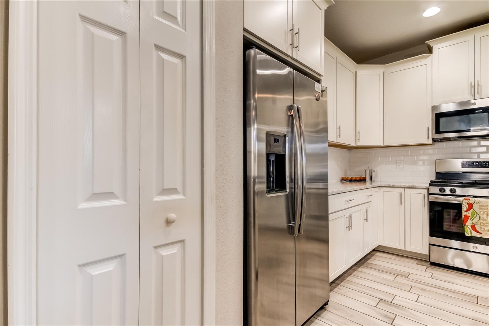 STARKEY RANCH VILLAGE 1 PH 2A - Residential Lease