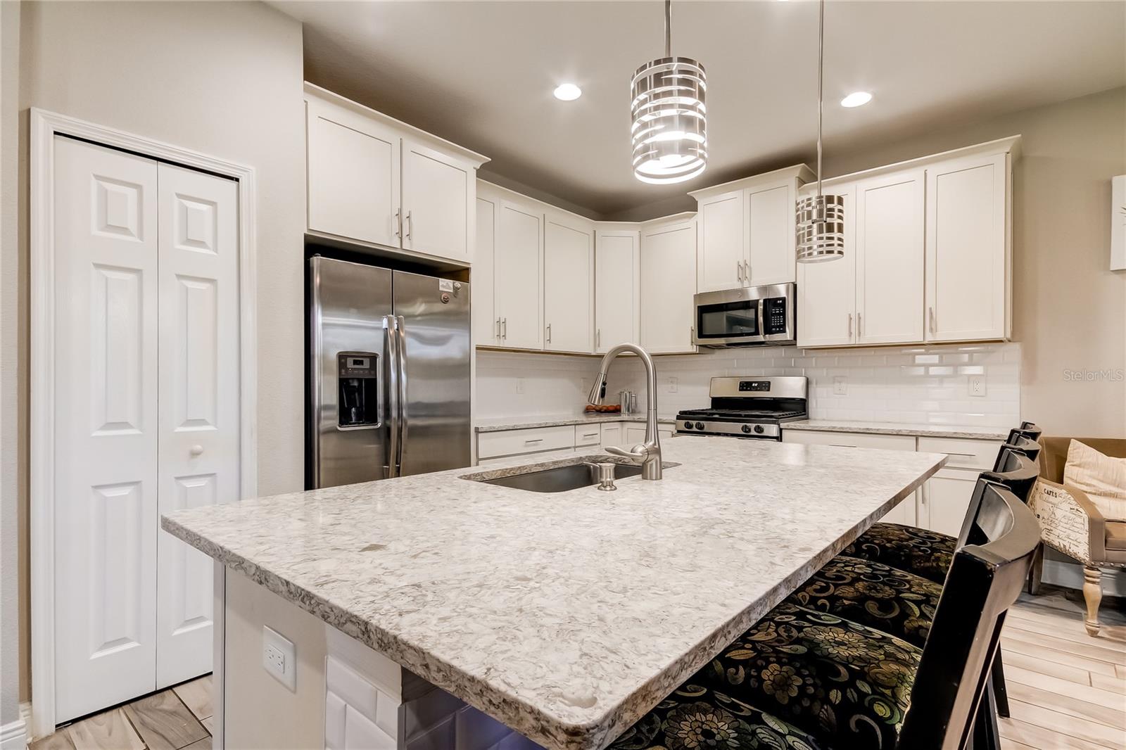 STARKEY RANCH VILLAGE 1 PH 2A - Residential Lease