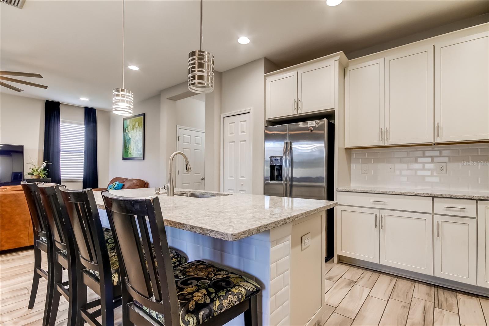 STARKEY RANCH VILLAGE 1 PH 2A - Residential Lease