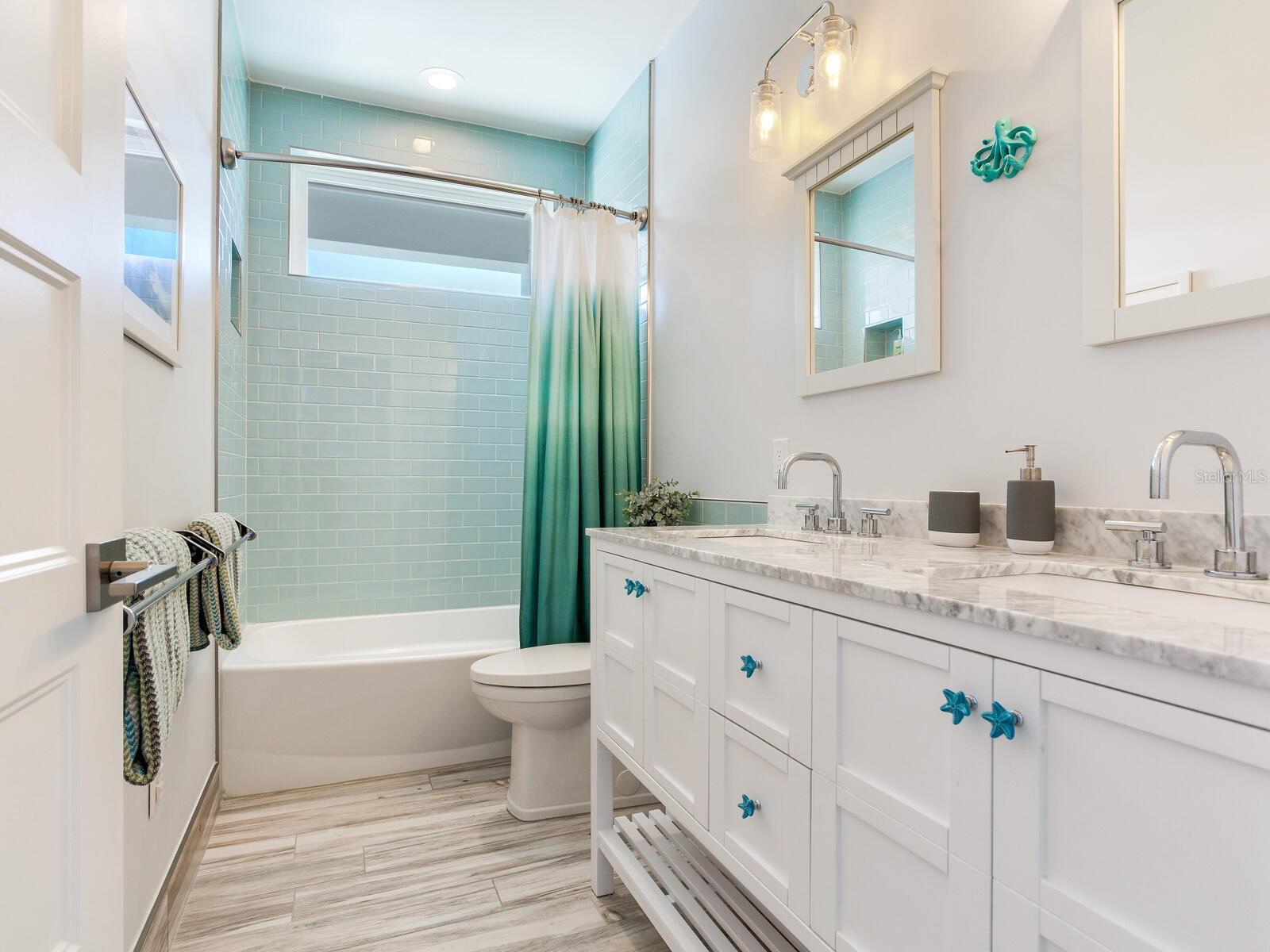 NORTH REDINGTON BEACH SEC B - Residential