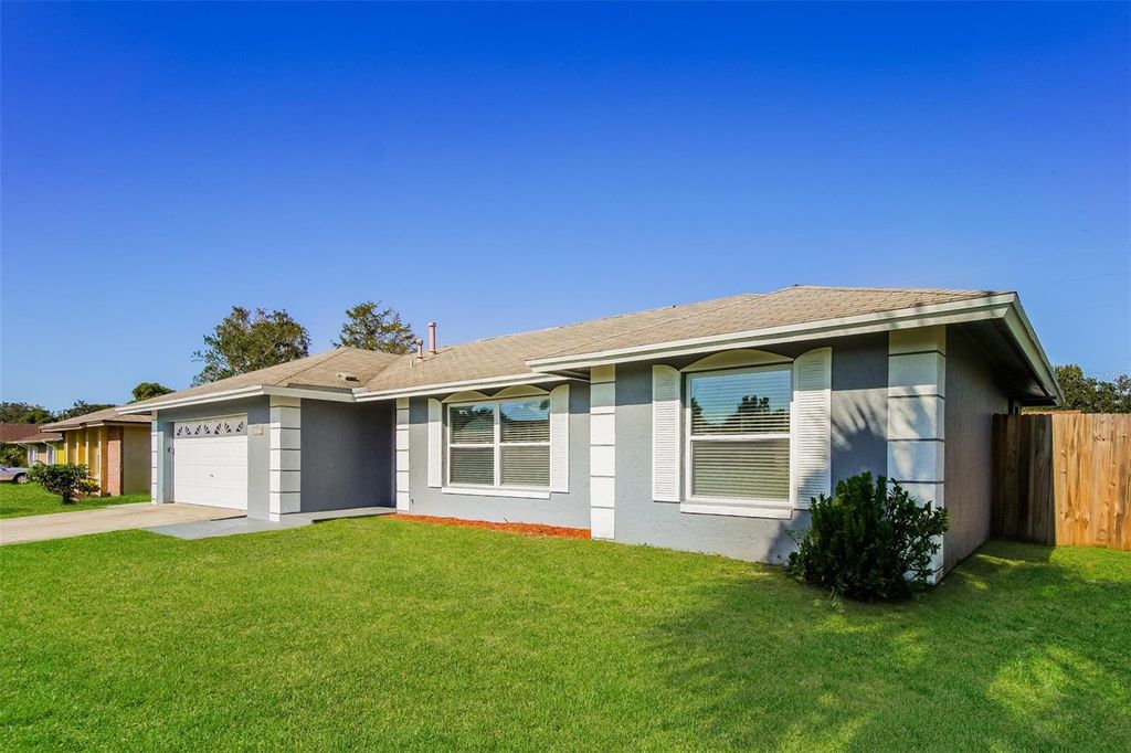 Photo of 2317 Tinian Avenue, Orlando, FL 32837 (MLS # O6395997)