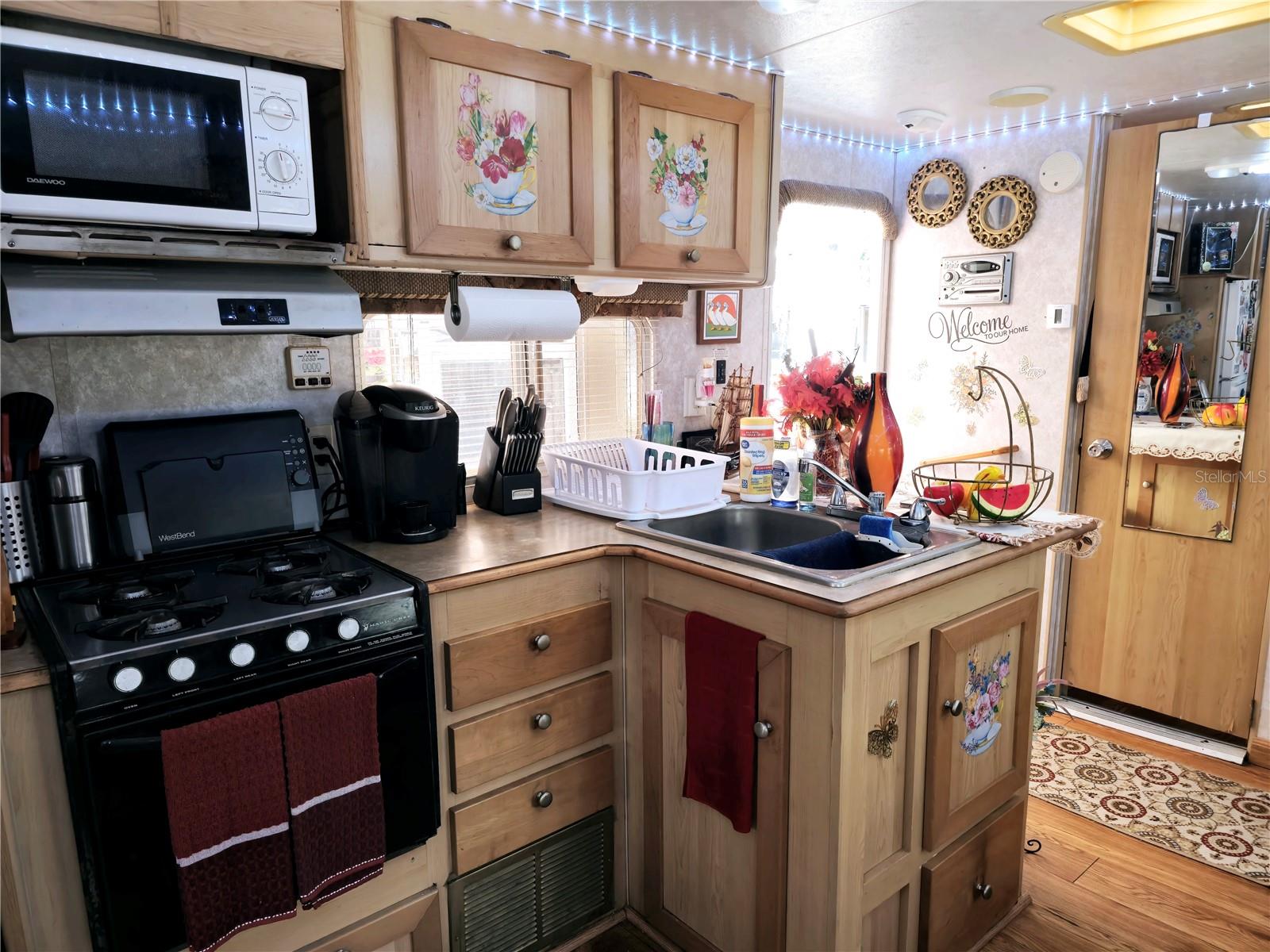 YOGI BEARS JELLYSTONE PARK CAMP - Land