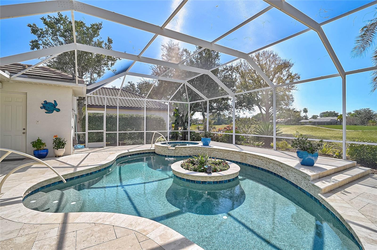 CALUSA LAKES - Residential