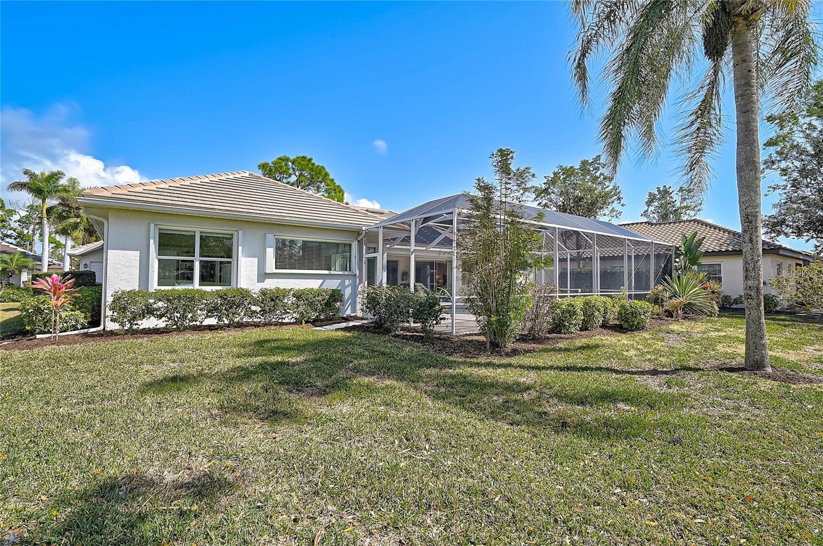 CALUSA LAKES - Residential