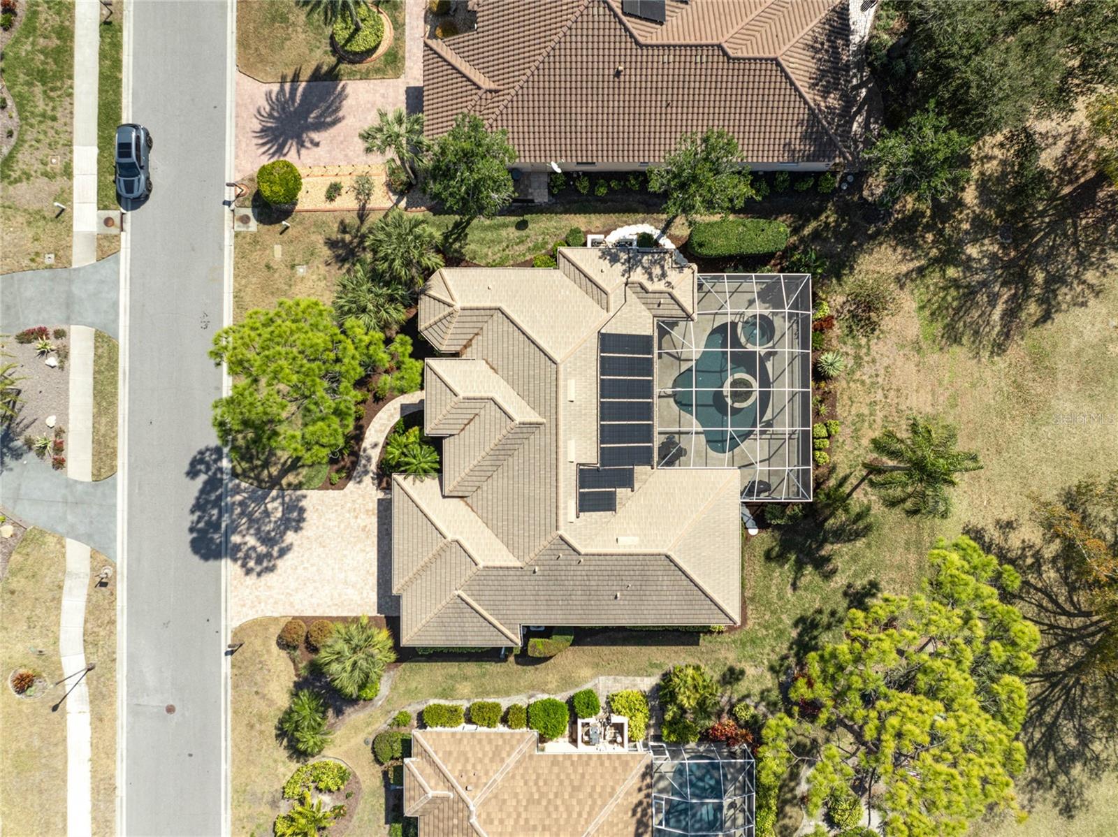 CALUSA LAKES - Residential