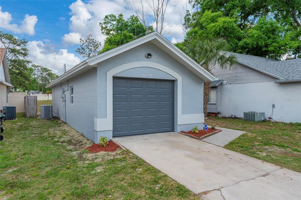 Photo of 6510 Garden Spring Court, Orlando, FL 32818 (MLS # S5146738)