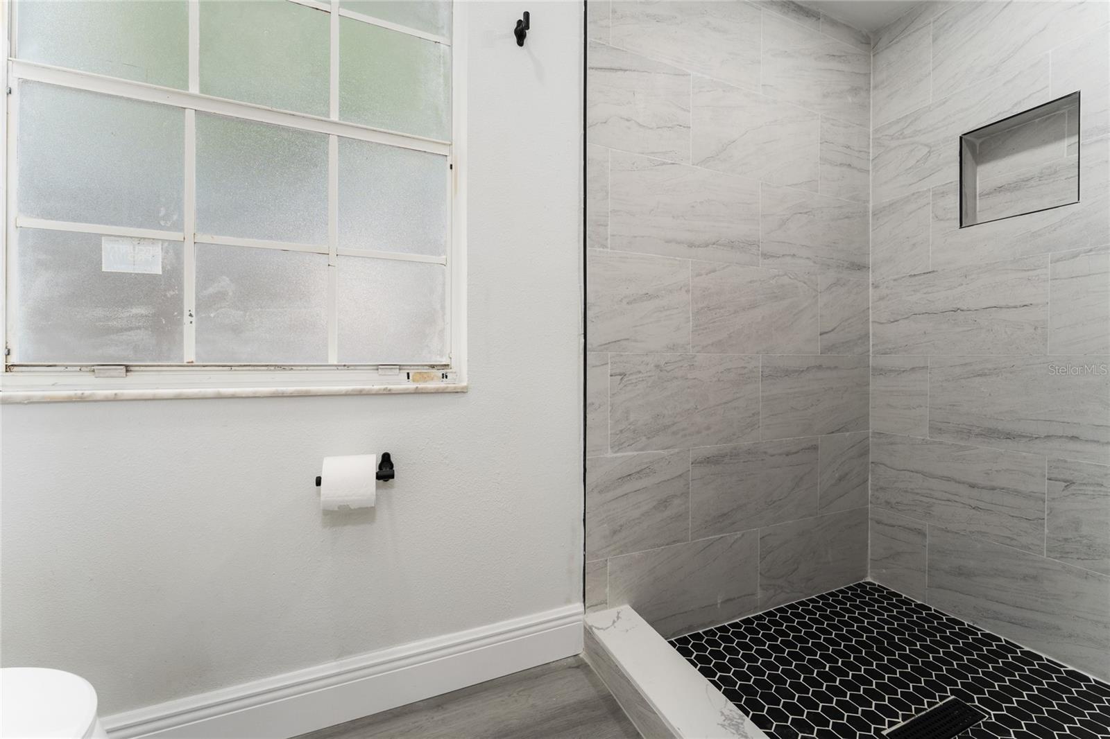 HIAWASSEE LANDINGS - Residential