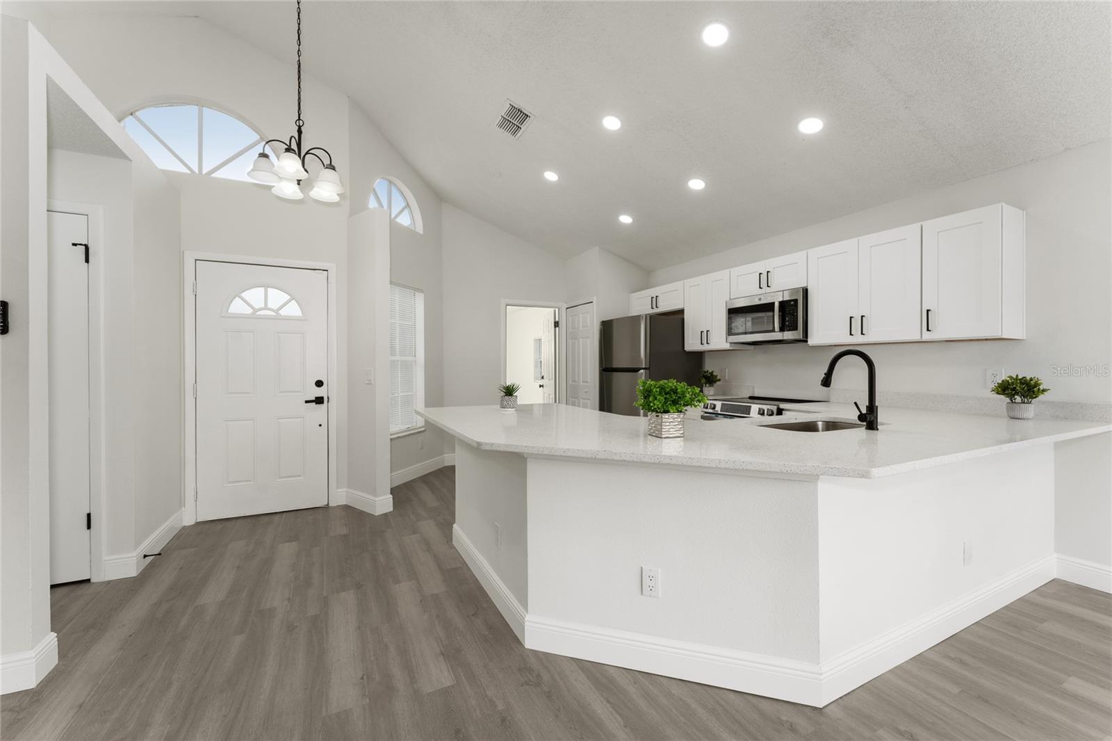 HIAWASSEE LANDINGS - Residential