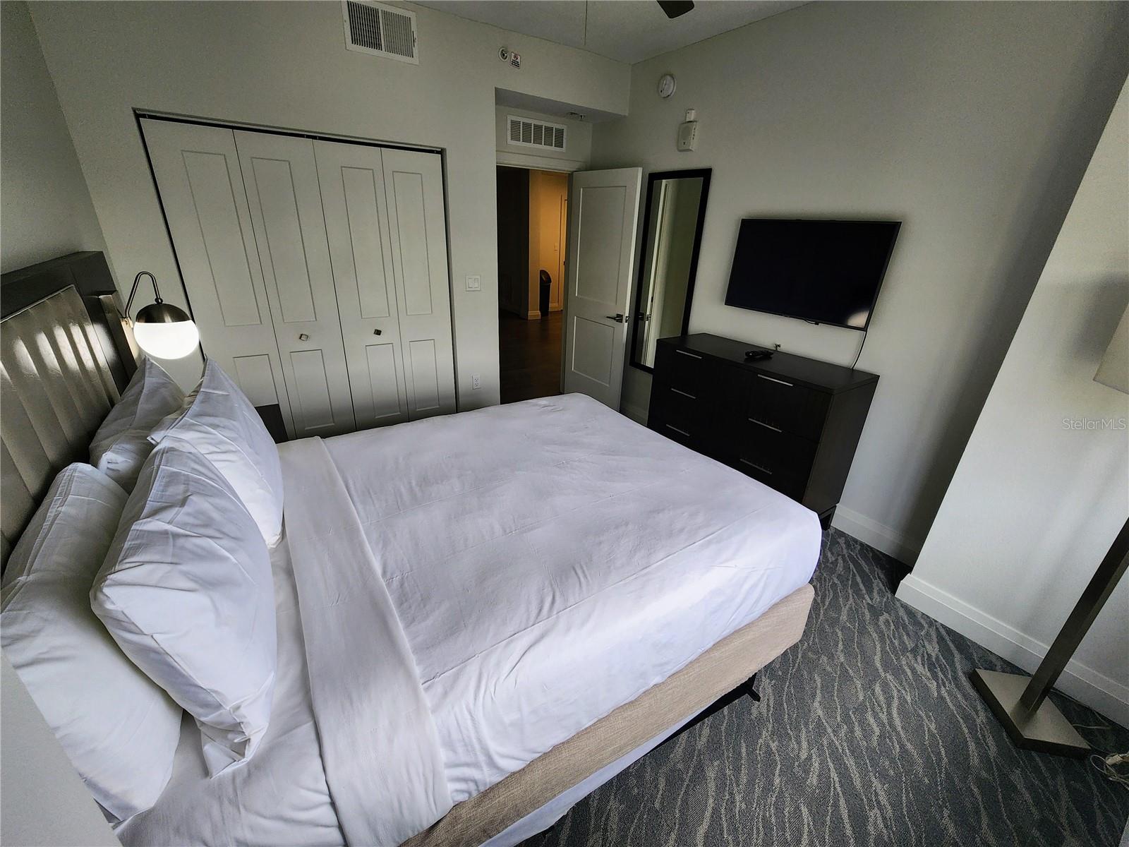 GROVE RESORT AND SPA HOTE CONDOMINIUM 3 - Residential