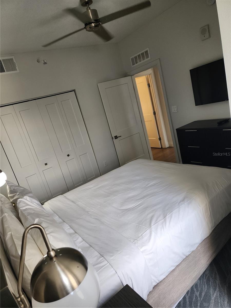 GROVE RESORT AND SPA HOTE CONDOMINIUM 3 - Residential