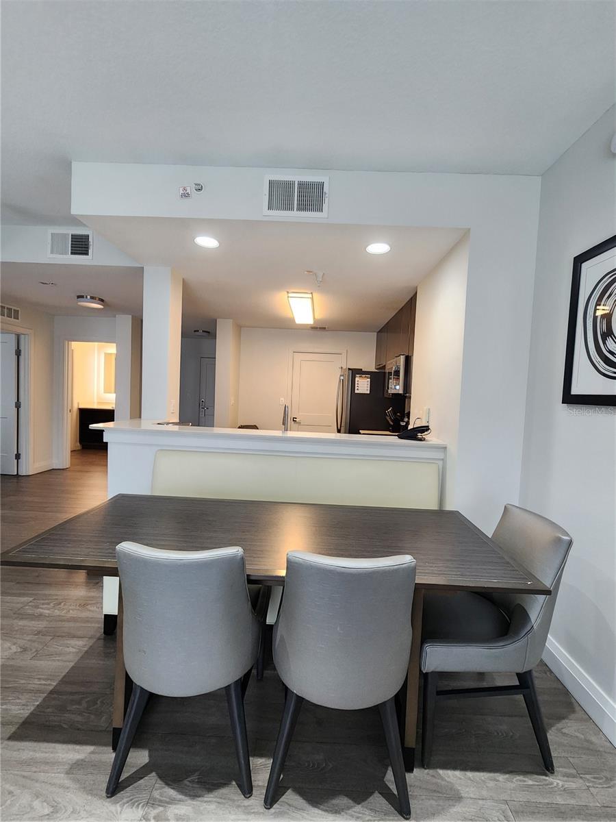 14501 GROVE RESORT AVENUE 3737